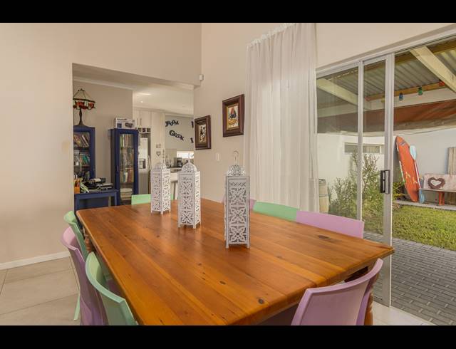 3 BEDROOM FREEHOLD FOR SALE IN PARKLANDS NORTH